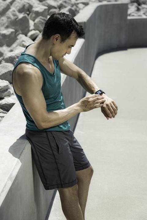 Actual product image Garmin Forerunner 35 (33 mm)