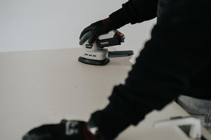 Actual product image Batavia 18V Battery Delta Sander (Delta sanders)