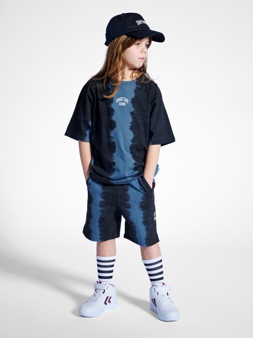 Actual product image hummel stsRIVER SHORTS (128)