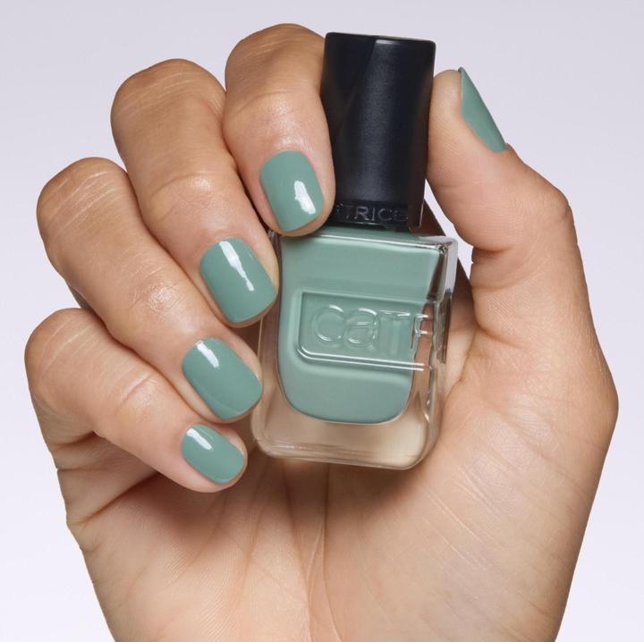 Immagine prodotto Catrice Gel Affair Nail Lacquer No. 035 Green Long-Lasting (035 Amalo o lascialo, Smalto per unghie effetto gel)