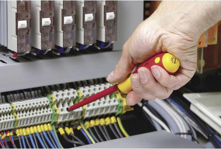 Actual product image Wiha VDE slotted screwdriver So (Slotted screws)