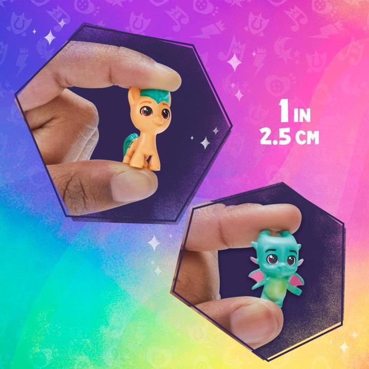 Produktbild My Little Pony Mini World Magic Tierchenecke Mini-Spielwelt, Spielset zum Selberbauen mit Hitch Trai