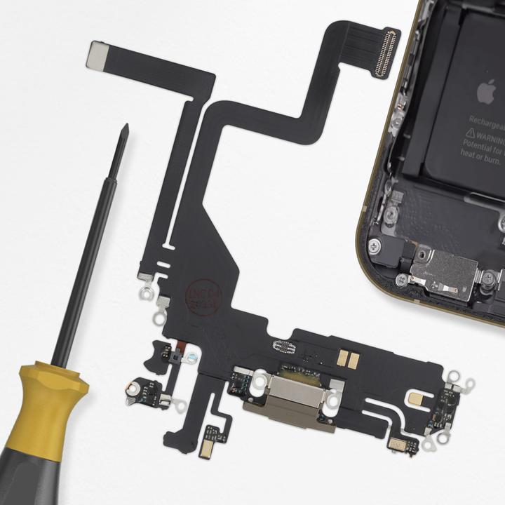 Actual product image Clappio Charging connector spare part, Lightning connector