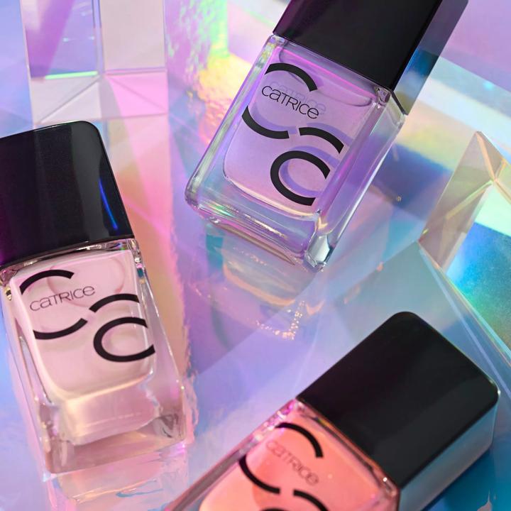 Produktbild Catrice ICONAILS Gel Lacquer (162 Plummy Yummy, Gel-Effekt Nagellack)