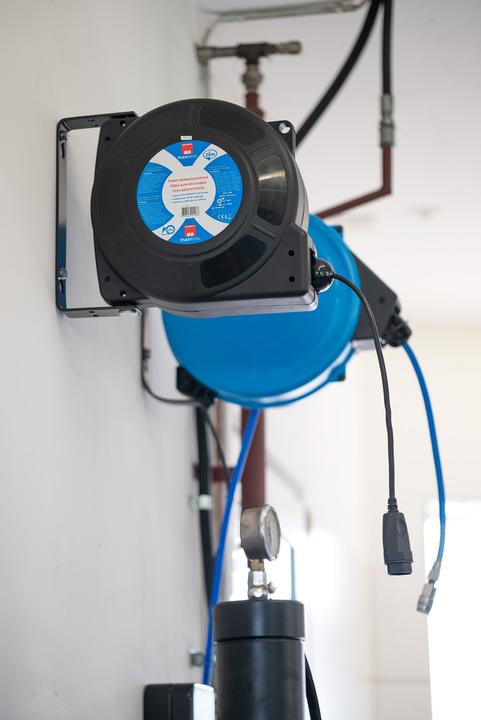 Produktbild Max Hauri maxReeL Automatische Kabelrolle Typ 13 (20 m, 1 mm²)