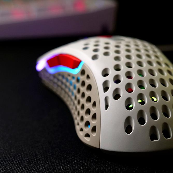 Actual product image CHERRY xtrfy M4 RGB Retro Edition (Cable)