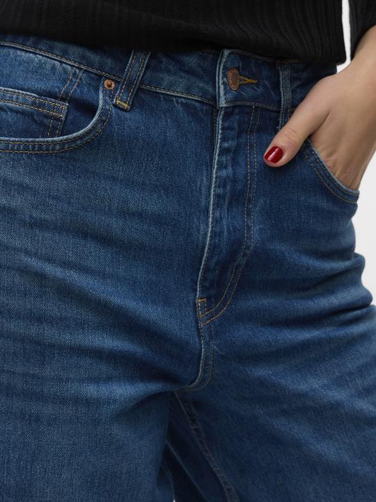 Image du produit Vero Moda VMREBECCA Super High Rise Weiter Beinschnitt Jeans Straight-Fit (26)