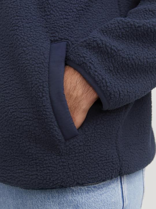 Actual product image Jack & Jones Plus Size Unicoloured Fleece Sweatshirt Fleece Sweatshirt (7XL)