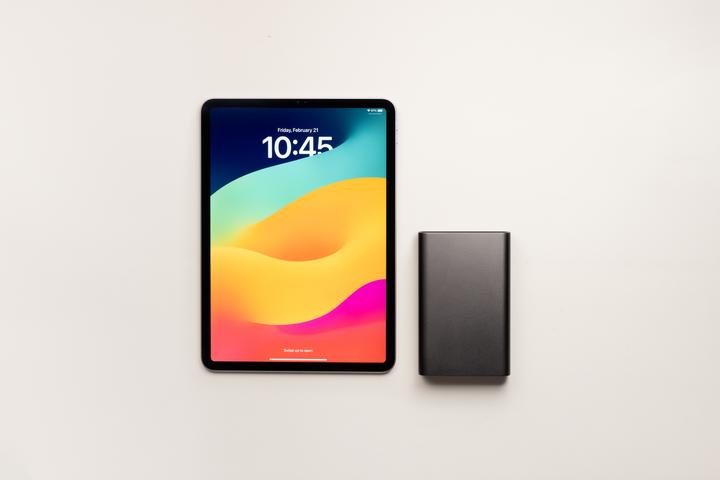 Produktbild mophie Powerstation Pro Schnellladegerät Powerbank 20.000mAh Schwarz (20000 mAh, 45 W)