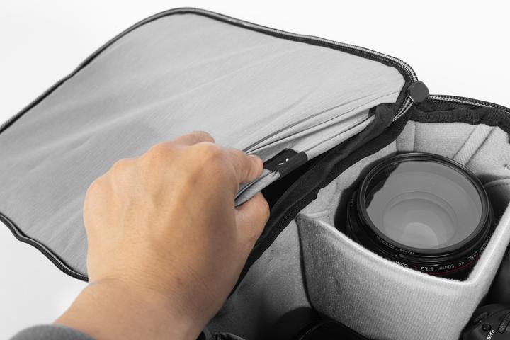 Image du produit Peak Design Camera Cube V2 Moyen (Poche intérieure pour appareil photo, 13 l)