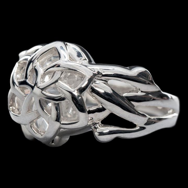Image du produit Weta Workshop Le Seigneur des Anneaux bague de Galadriel Nenya (argent sterling) Taille 9.75 (950 Platine)