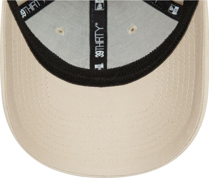 Produktbild New Era Outline 39THIRTY New York Yankees Cap 60435140 - (S, M)