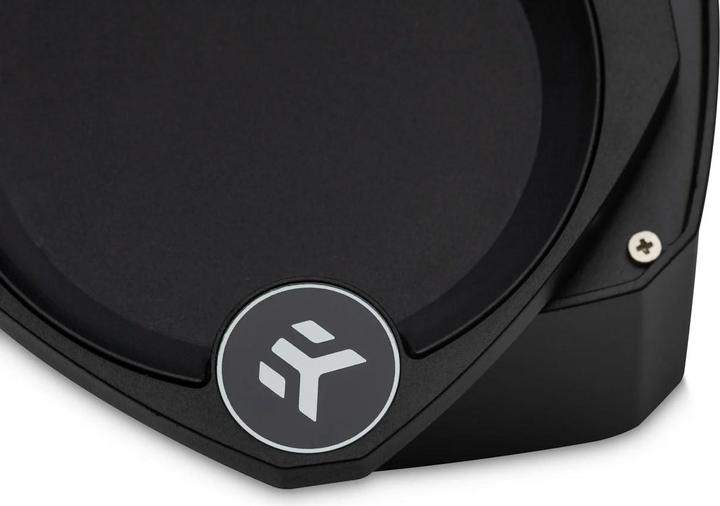 Actual product image EKWB EK-Nucleus AIO CR360 Dark complete water cooling system