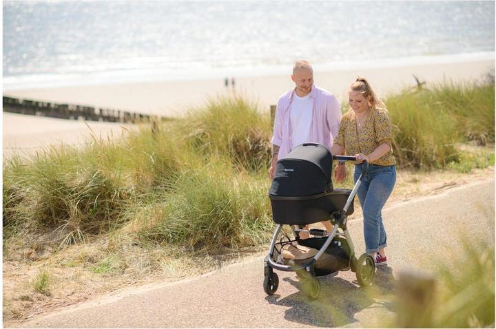 Actual product image Maxi-Cosi Space and comfort for your newborn