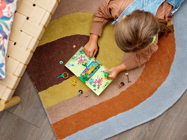 Actual product image LEGO Antonio's magic door (43200, LEGO Disney)