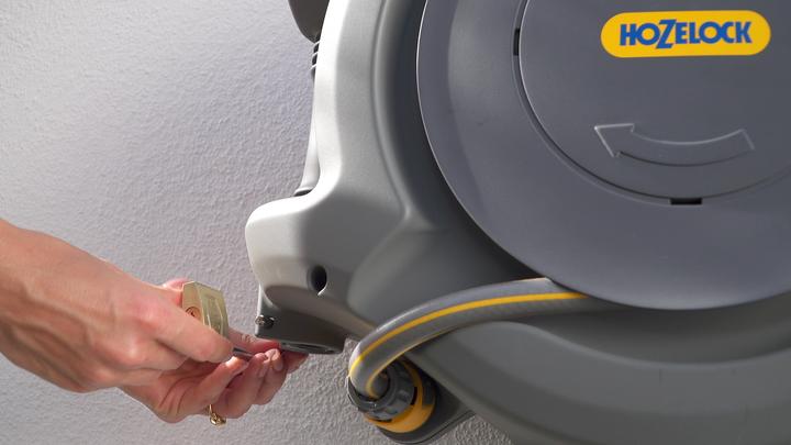 Image du produit Hozelock Enrouleur de voiture avec tuyau (20 m)