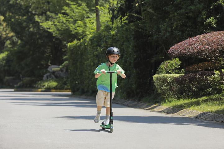 Image du produit Segway-Ninebot Zing A6 (12 km/h, 5 km, 60 W)