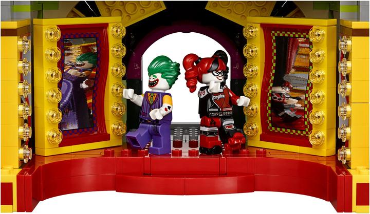 Produktbild LEGO Batman The Joker Manor (70922, LEGO DC)