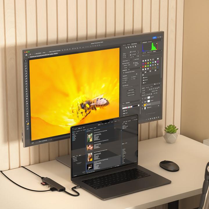 Image du produit Satechi Slim 7 Multiport Hub Space Grey (USB-C, 7 Ports)