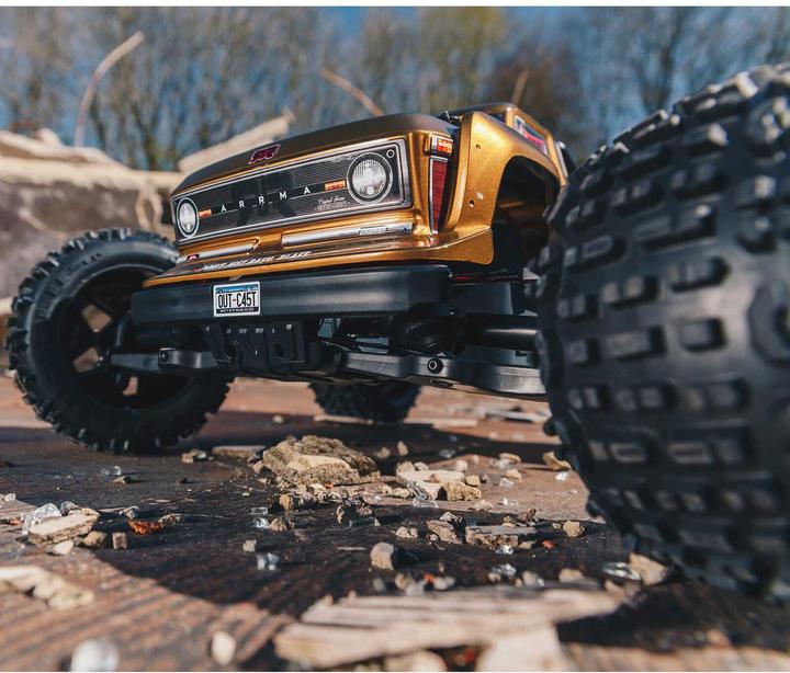 Produktbild Arrma Monster Truck Outcast 4x4 V2 BLX 4S, Bronze 1:10, ARTR (ARR Almost-Ready-to-Race)