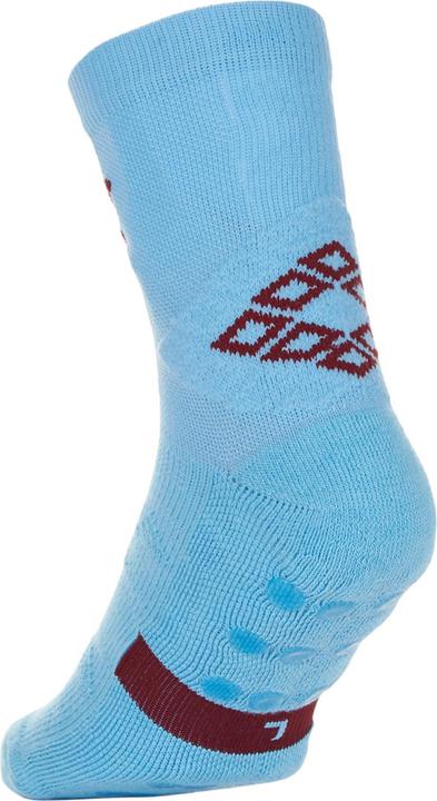 Actual product image Umbro Protex Ankle Socks With Silicone Studs (47 - 49.5)
