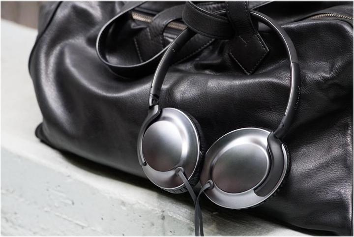 Actual product image Philips Flite SHL4805DC, Over-Ear Headphones (Cable)