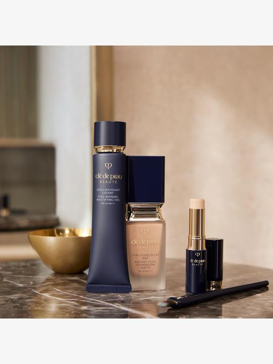 Image du produit Clé De Peau Concealer Nr. 04 (4 - Almond)