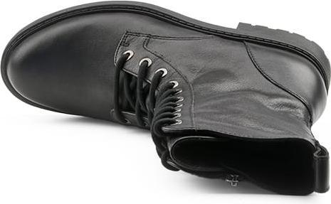 Actual product image Clarks Boots (36)