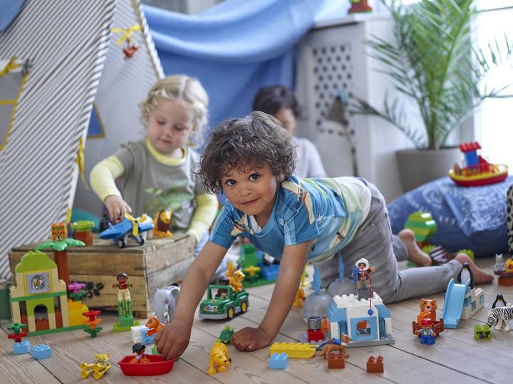 Immagine prodotto LEGO Città Una volta nel mondo (10805)