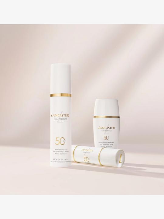 Actual product image Lancaster Clean Clear & Tinted Sun Protection Factor 50 (Sun stick, SPF 50, 121.30 ml, 47 g)
