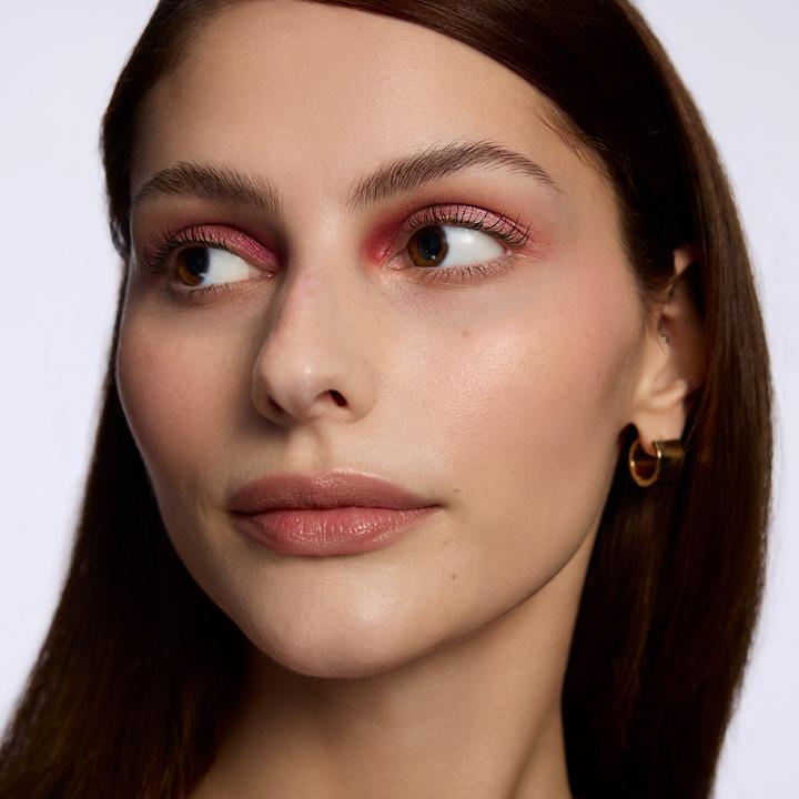 Actual product image Catrice Aloe Vera Eyeshadow Stick (060 Cranberry Crush)
