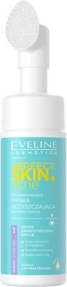 Actual product image NoName Cosmetics Cleansing Foam with Pore Cleansing Brush