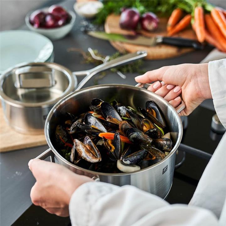 Actual product image Zwilling Vitality (24 cm, Pot, Stainless steel)