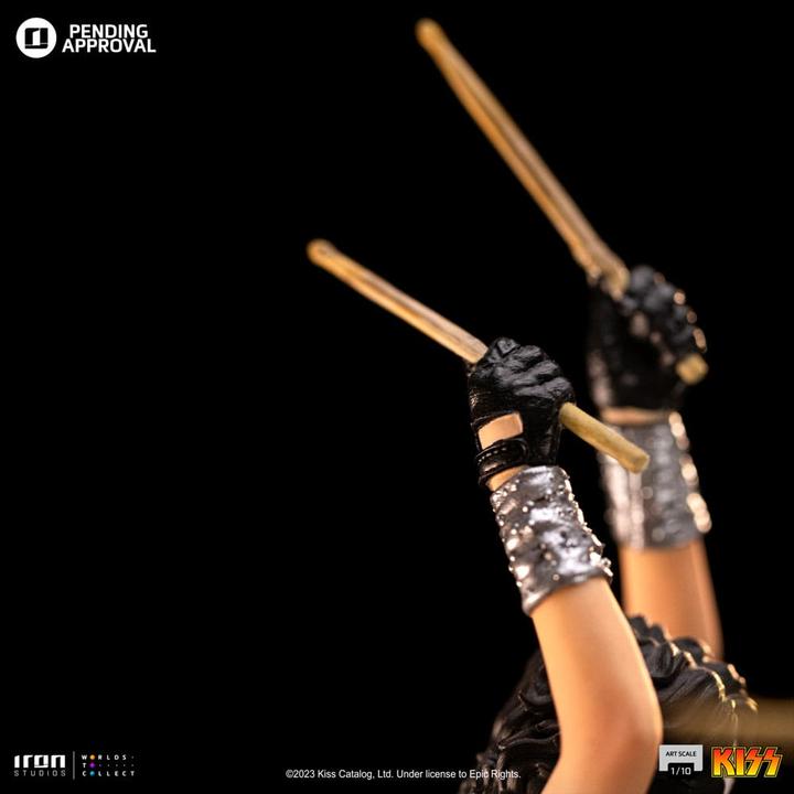 Actual product image Iron Studios Kiss Art Scale Statue 1/10 Peter Criss Limited Edtition 22 cm