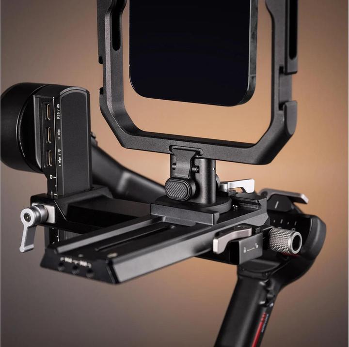 Actual product image SmallRig H11 quick-release adapter (Acra), accessory type camera