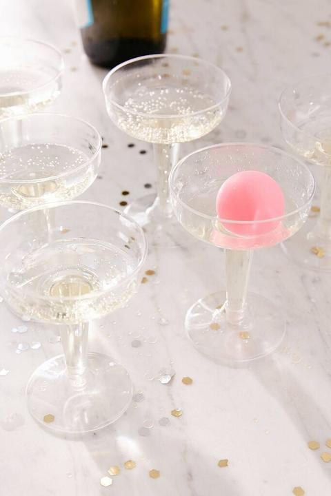 Actual product image Edco Prosecco pong
