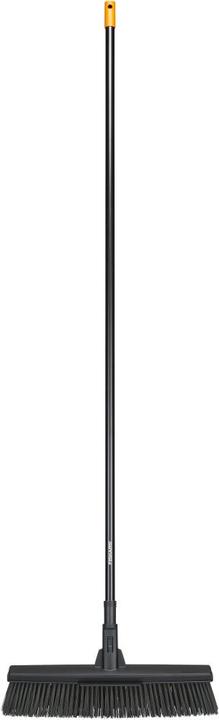 Produktbild Fiskars 1025930 Besen Outdoor Weiche/harte Borste (1 Stk.)