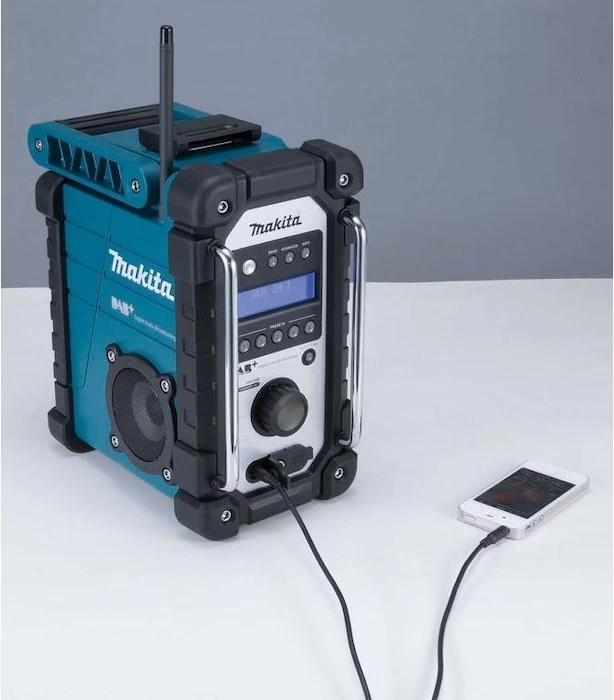 Actual product image Makita DMR110N (DAB+, FM)
