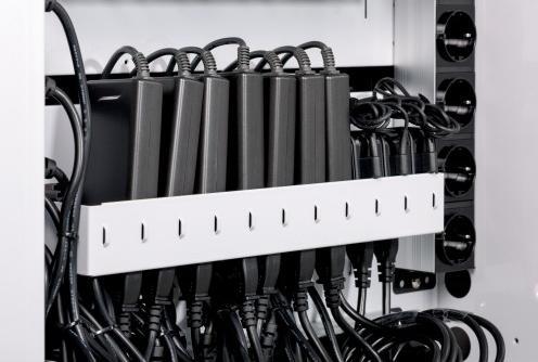 Produktbild Parat Paraproject Trolley U32 Universelle Lade- und Aufbewahrungseinheit für Tablet und Notebooks
