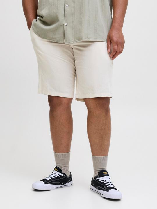 Actual product image Jack & Jones Plus Tapered Chino Shorts Chino Shorts (42)