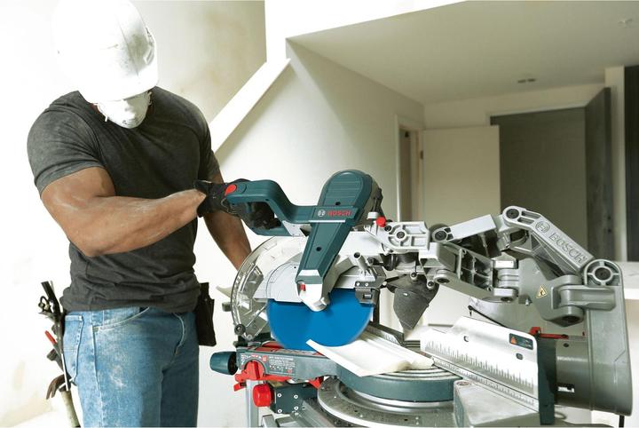 Immagine prodotto Bosch Professional Sega a gattuccio GCM 10 GDJ