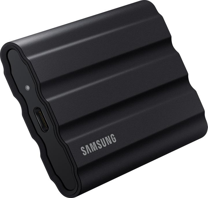 Actual product image Samsung T7 Shield (2 TB)