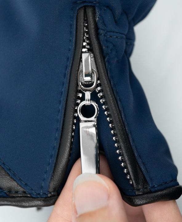 Actual product image Reusch Lore Stormbloxx (7)