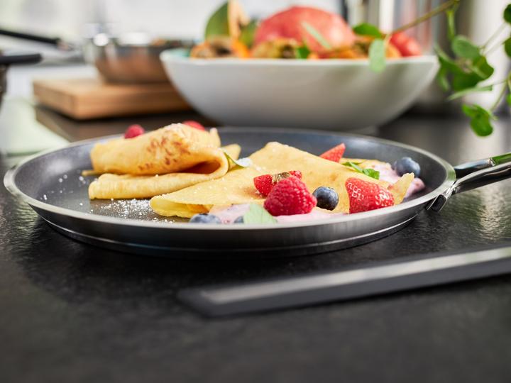 Image du produit Rösle Silence PRO Crêpespfanne (28 cm, Poêle à crêpe, Acier inoxydable)