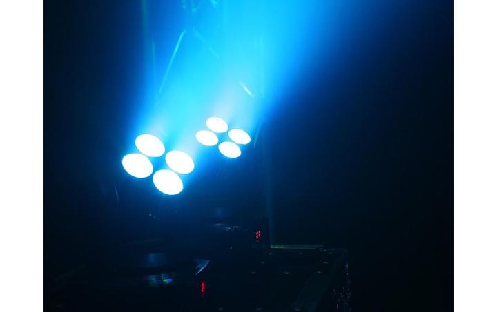 Actual product image BeamZ Moving Head MHL36 (Moving bar)