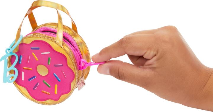 Produktbild Barbie Fashion Kleidung und Deluxe-Tasche mit Zubehör im Thekendisplay