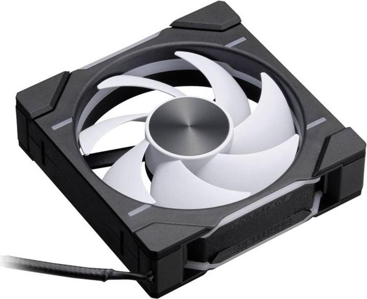Actual product image Phanteks D30 PWM Regular Airflow D-RGB Fan, 3-pack - 120mm, black (120 mm, 3 x)