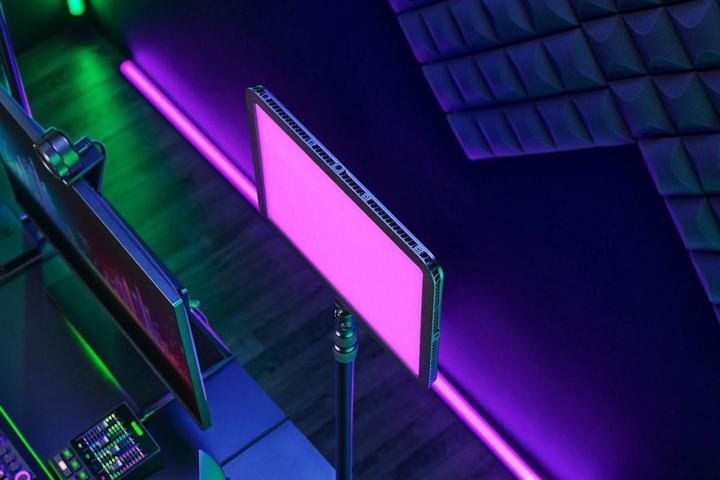 Produktbild Razer Key Light Chroma (2800 lm)