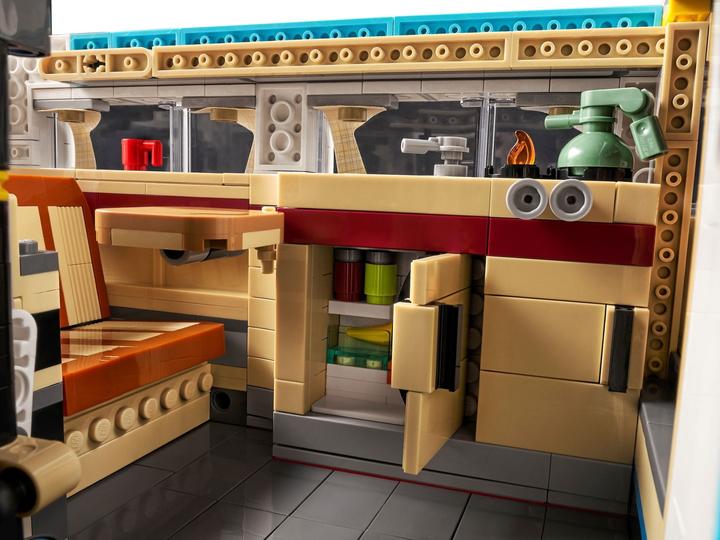 Immagine prodotto LEGO Volkswagen T2 Camping Bus (10279, LEGO Creator Expert, Set LEGO rari)