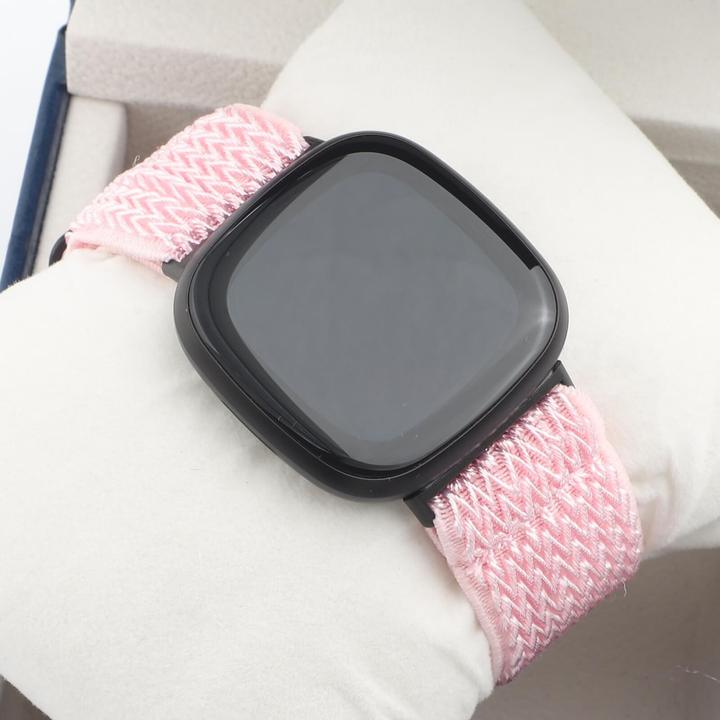 Actual product image Cover-Discount Fitbit Versa 4 / Sense 2 - Nylon Replacement Bracelet Pink (Nylon)